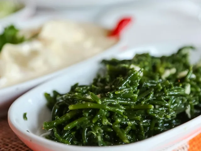 Kaiso Salad